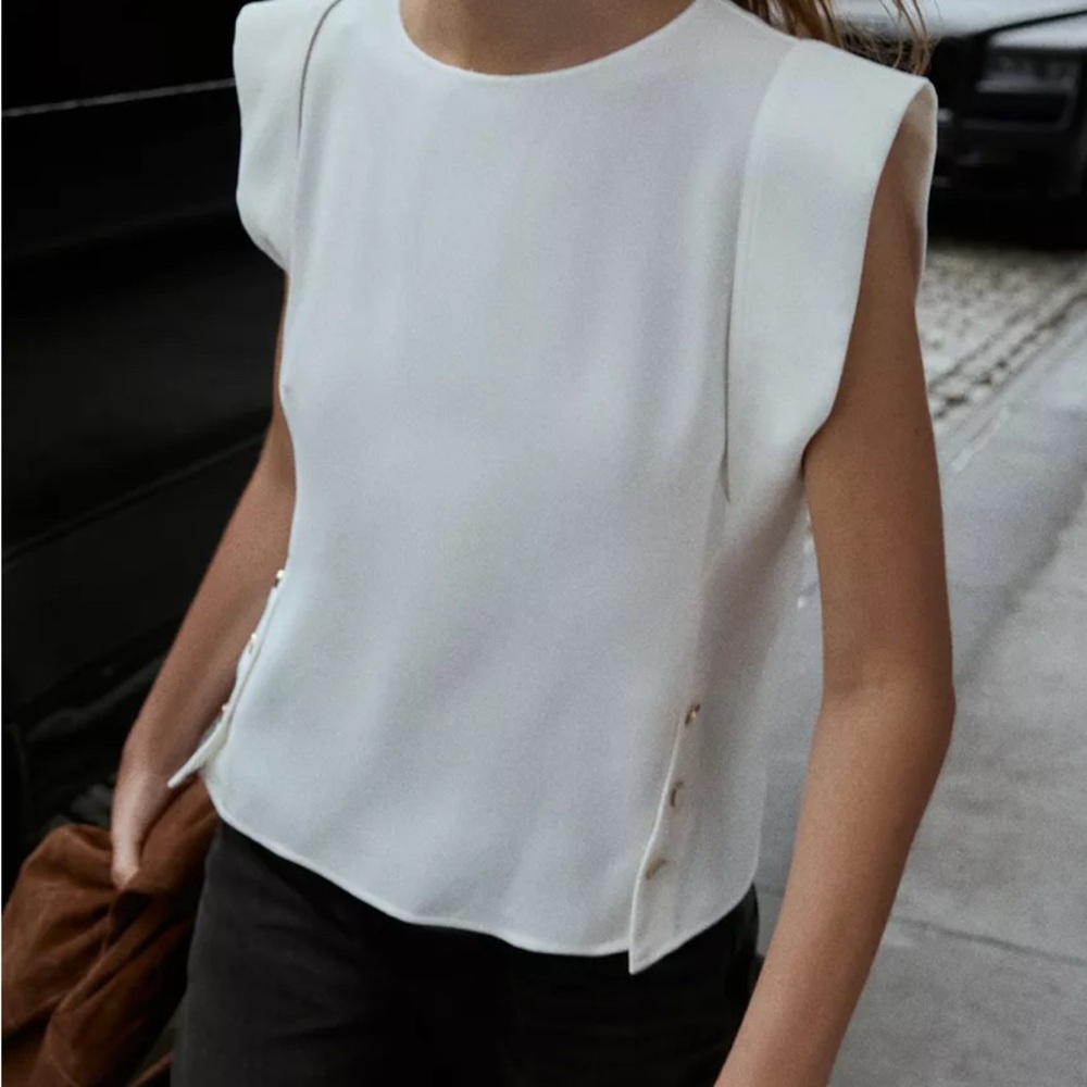 Zara White Sleeveless Top